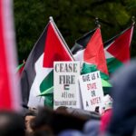 Ratusan Warga Swedia Batalkan Perayaan Tahun Baru, Gelar Aksi Solidaritas untuk Gaza