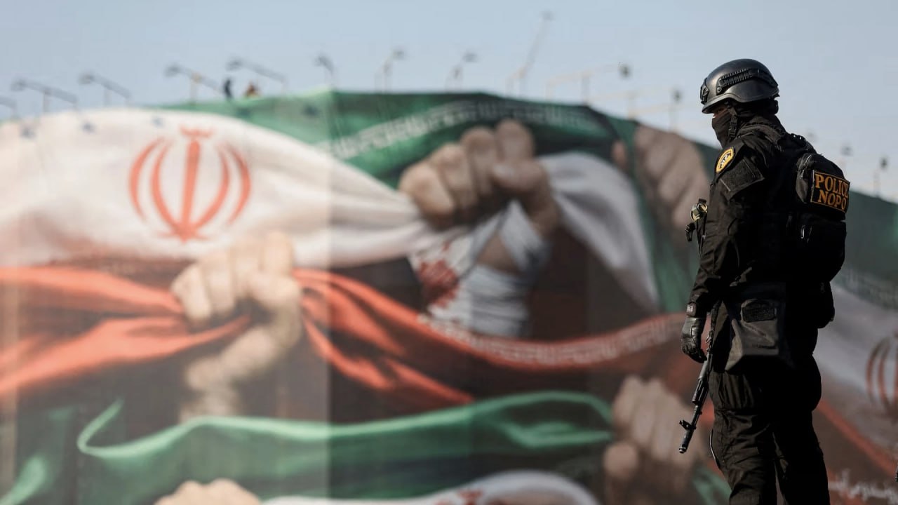 Internet Dikunci, Ekonomi Rontok dan Ribuan Nyawa Melayang di Iran