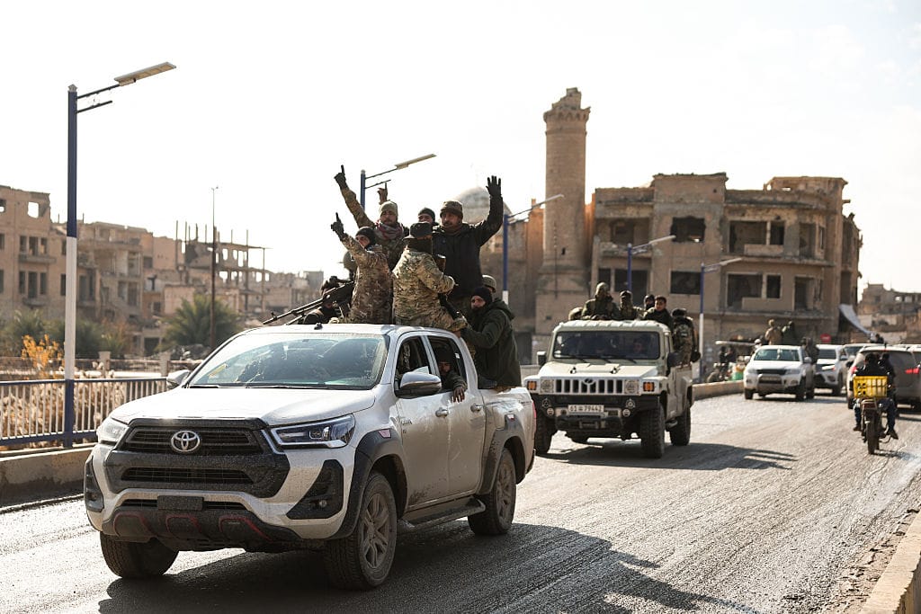 Pemerintah Suriah dan SDF Sepakati Gencatan Senjata Empat Hari di Timur Laut Suriah