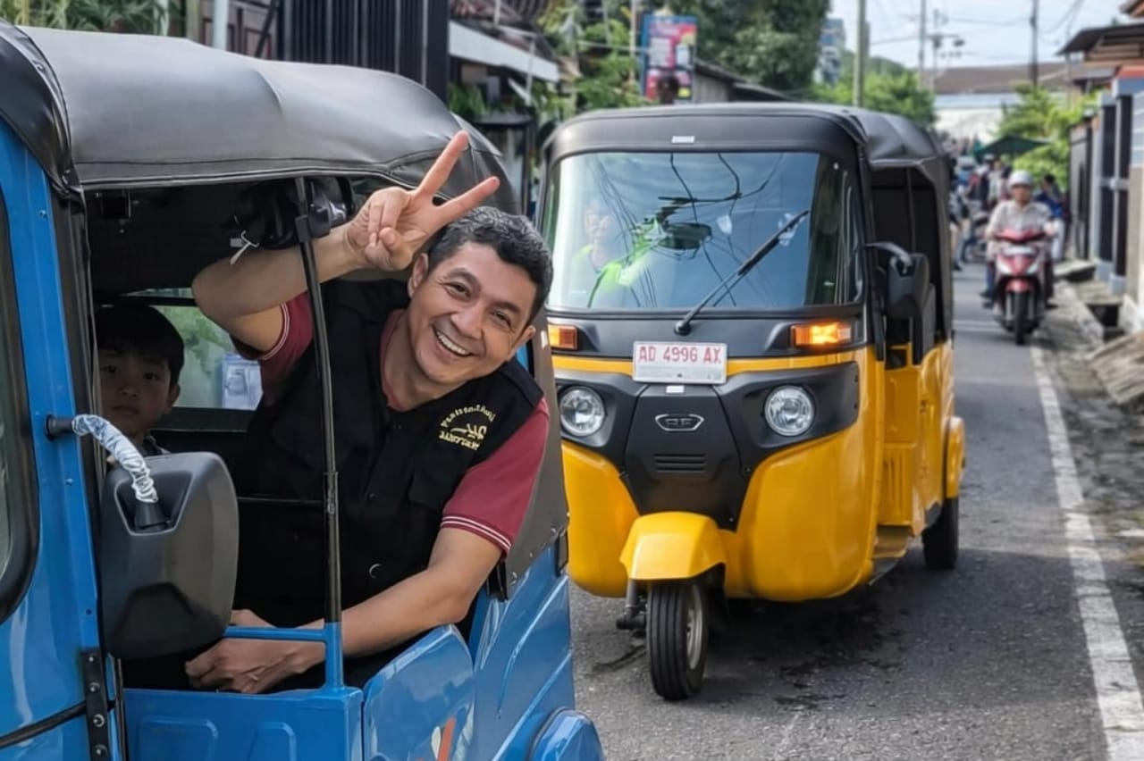 Unik dan Meriah, Pawai Bajaj Hiasi Tarhib Ramadan 1447 H Banyuanyar