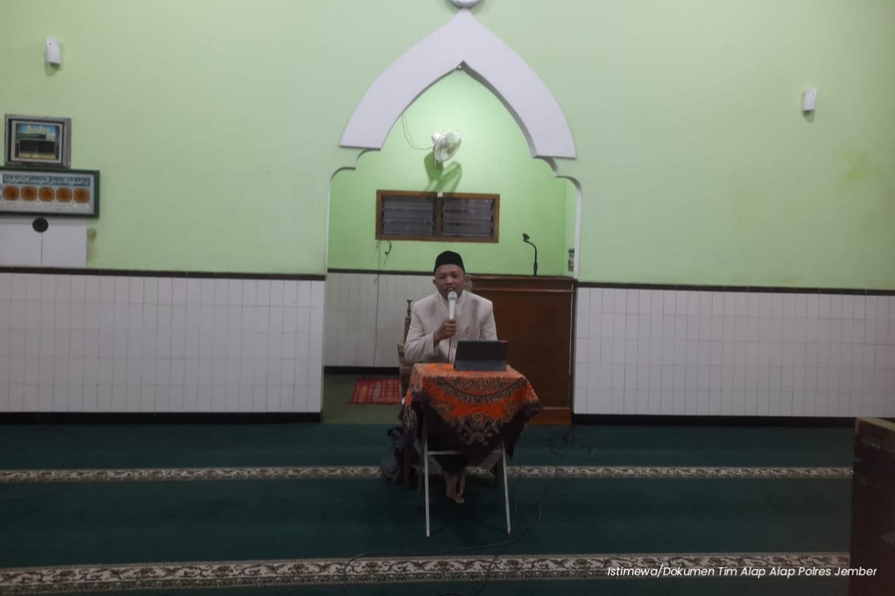 Karakter Orang Bertakwa Meyakini Kebenaran Alquran