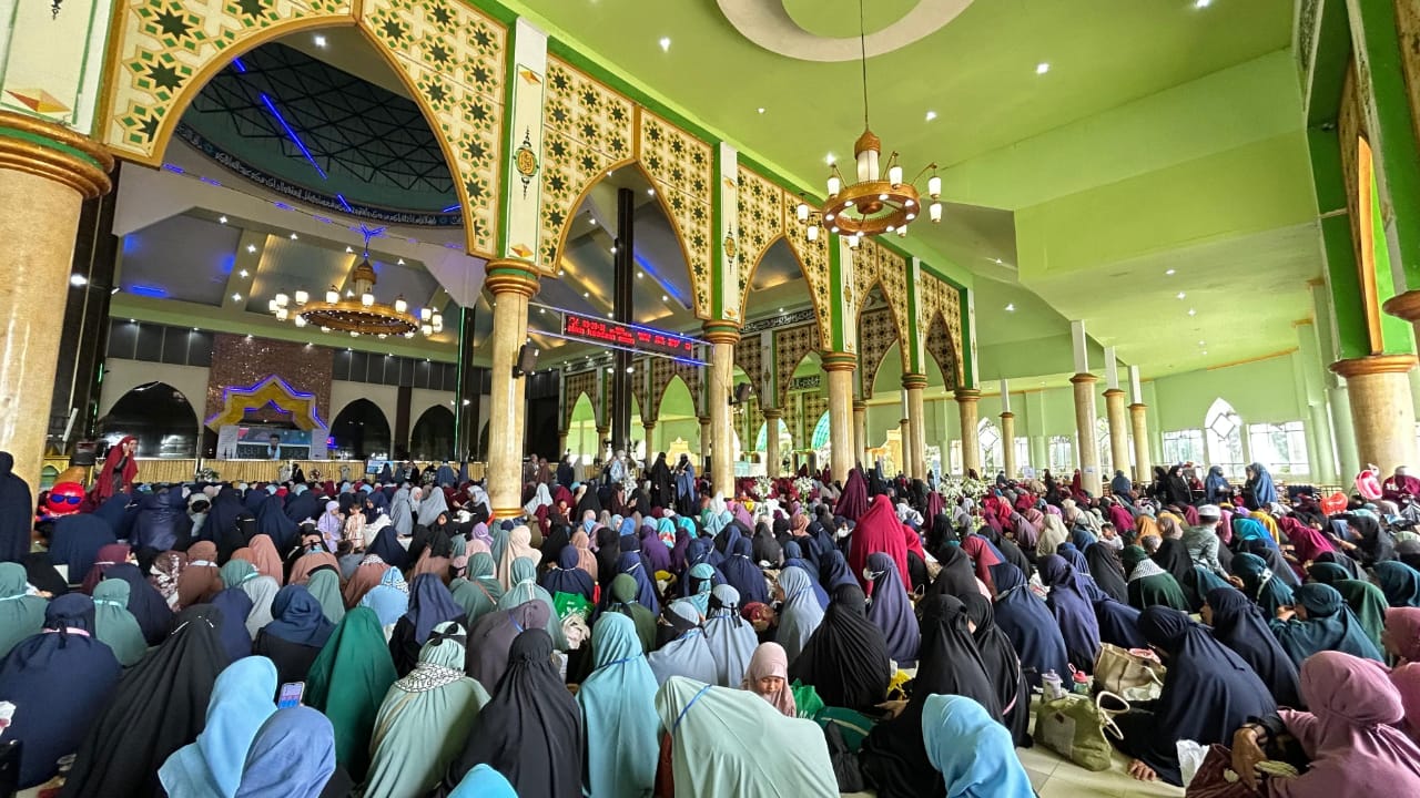 Semangat Ribuan Muslimah Warnai Tabligh Akbar di Masjid ICDT Bulukumba