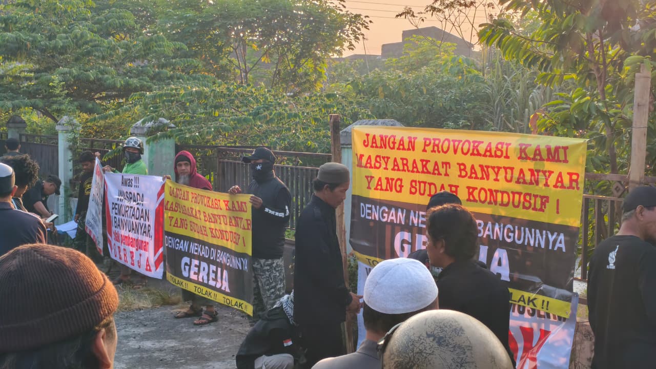 Warga Banyuanyar Sampaikan Penolakan atas Rencana Pembangunan Gereja