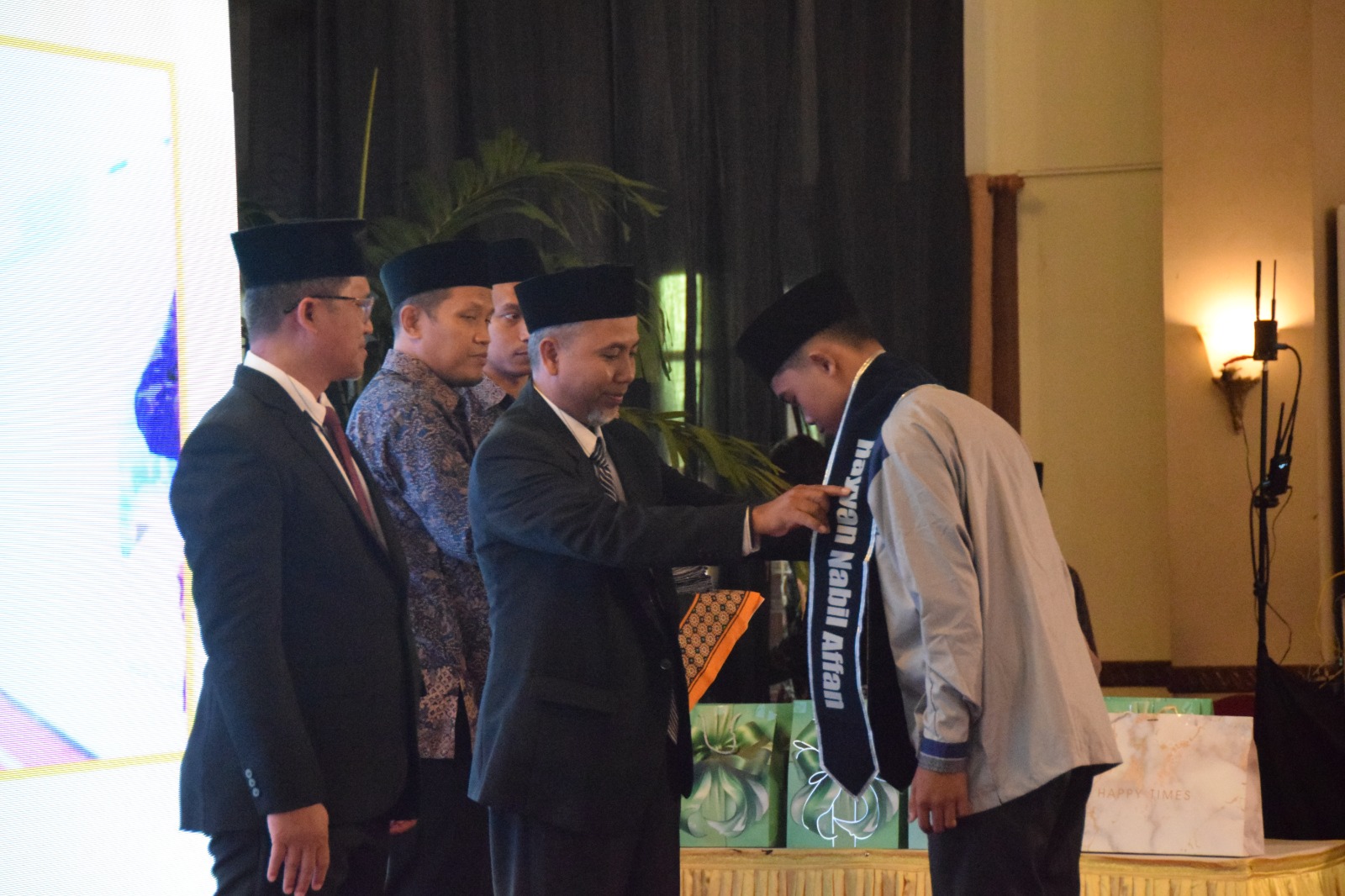 Akhirussanah XX SMPIT Nur Hidayah: Menyiapkan Generasi Berkarakter dan Berjiwa Pemimpin