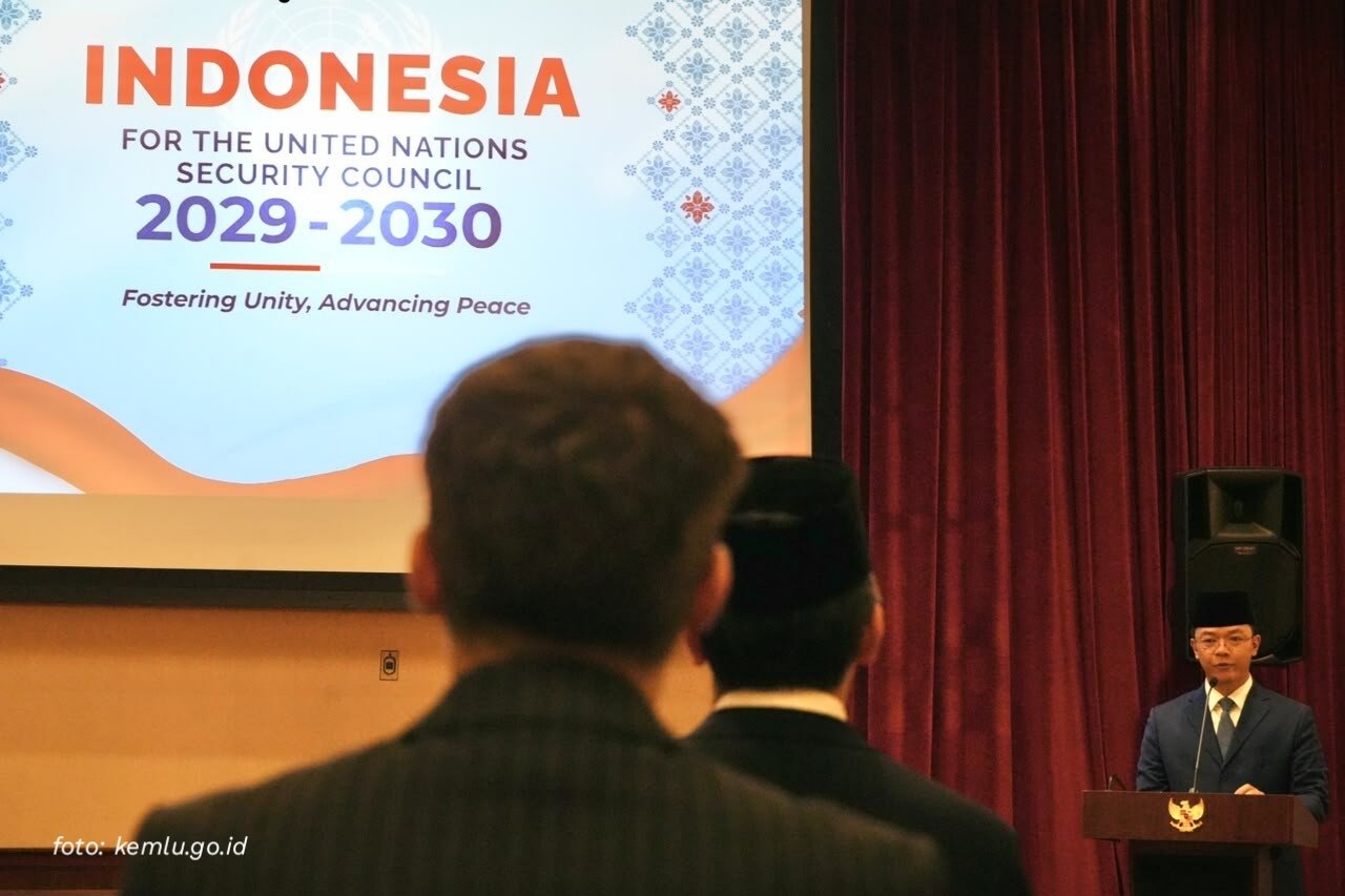 Boikot, Antara Mimbar dan Meja Menlu