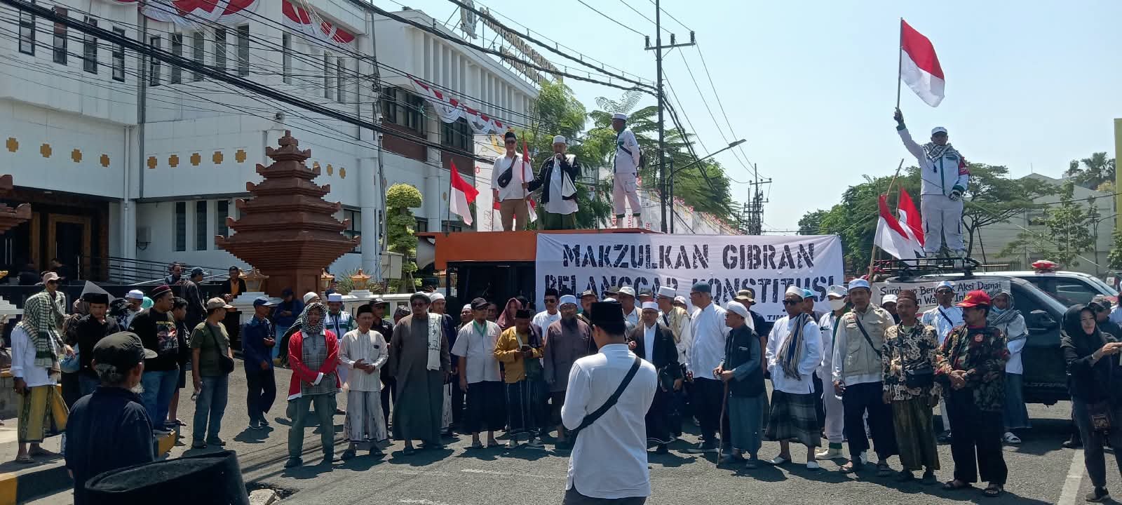 Aliansi Ulama Jatim Desak Pemakzulan Gibran, Minta DPR RI Tindak Lanjuti Putusan MK