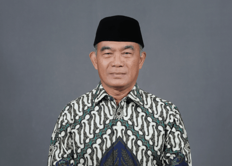 Muhadjir Effendy Dorong Muhammadiyah Garap Bisnis Haji dan Umrah
