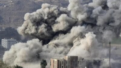 Serangan Houthi Sasar Bandara Saudi dan Aden, Tiga Orang Tewas