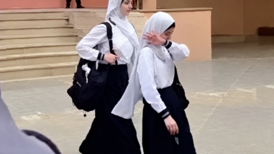 Mengapa Negara Mayoritas Muslim Seperti Azerbaijan Membatasi Hijab?